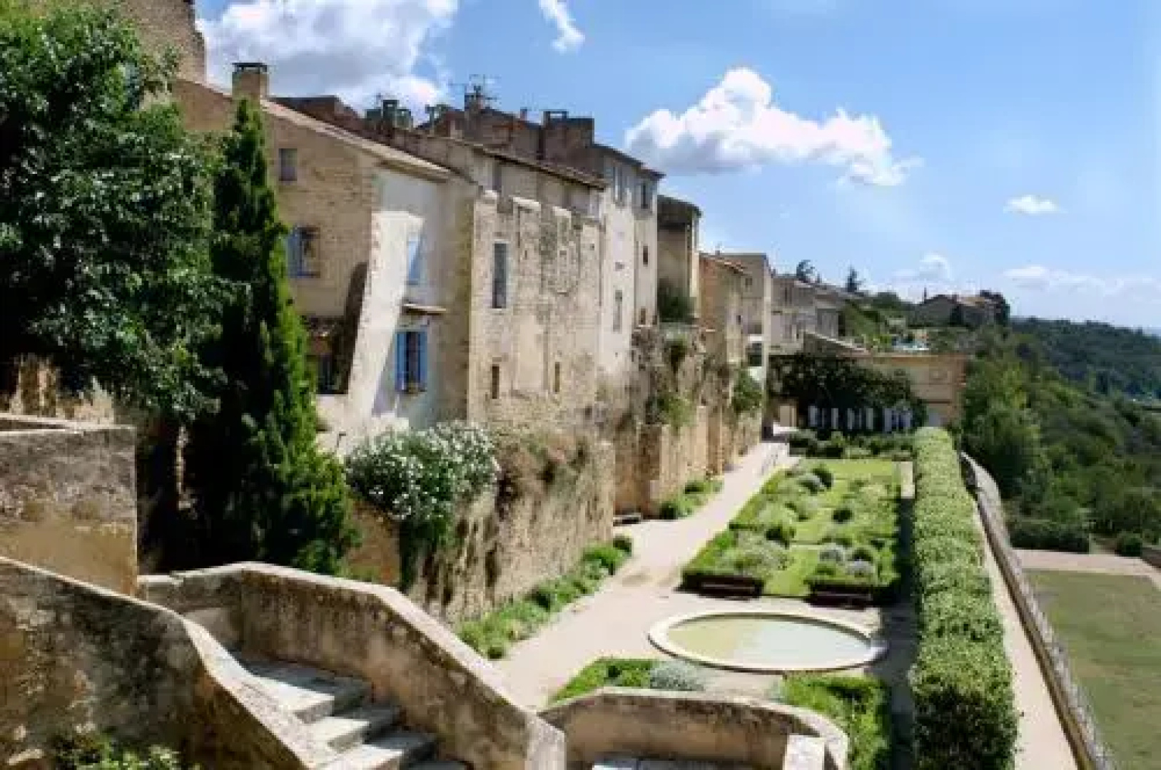 Bellevue Lauris Provence