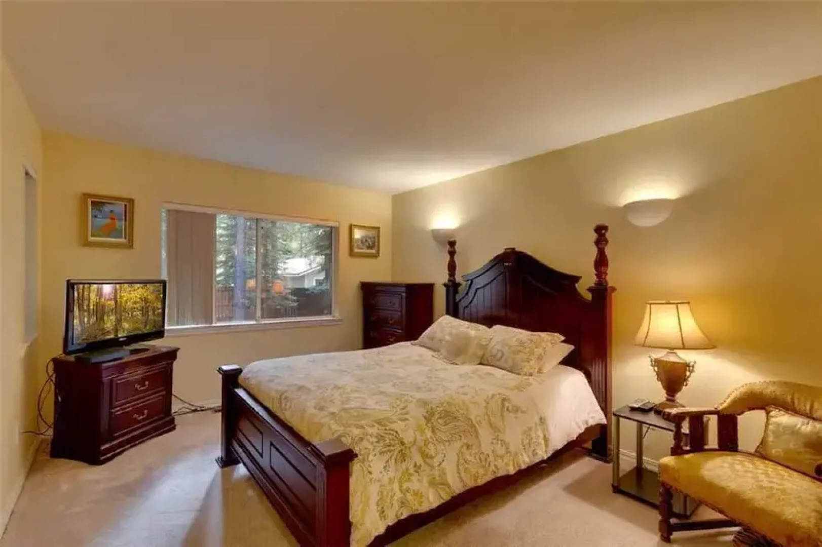 Tahoe Villa Bonita by RedAwning