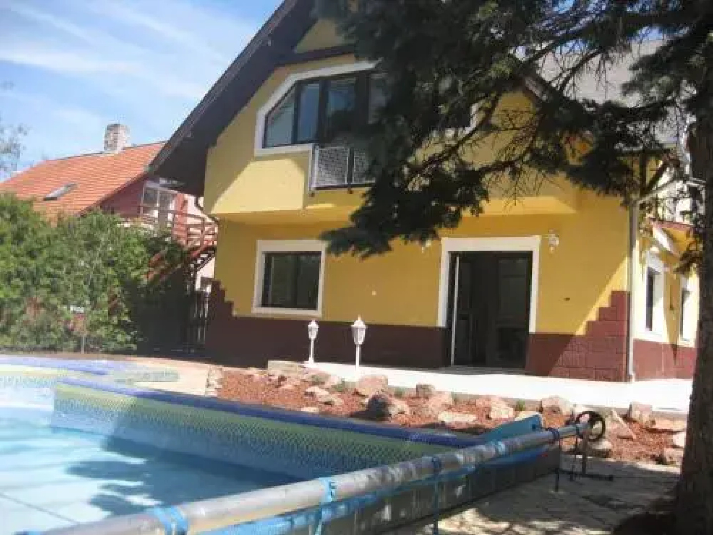 Hannabella Apartmanház