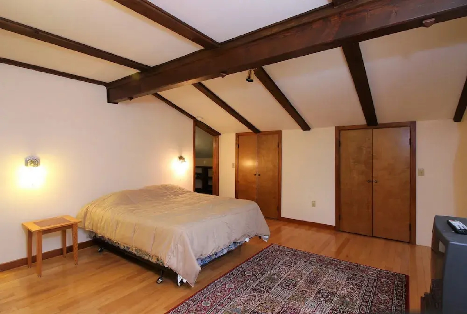 Sherwood House by RedAwning