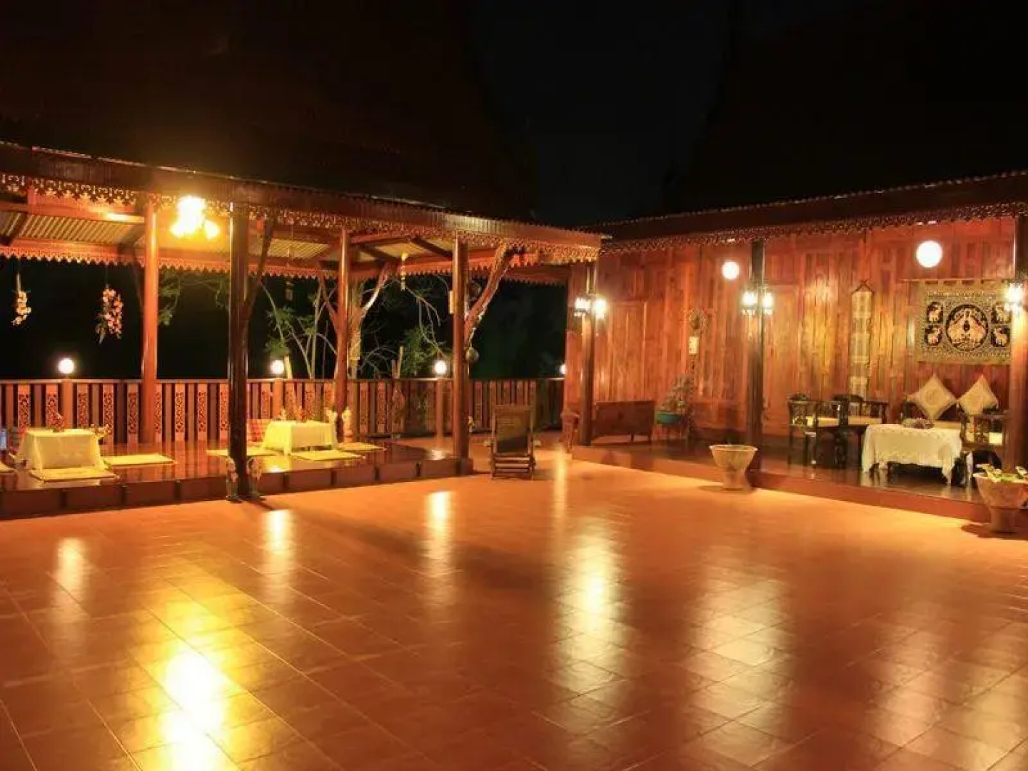 Rueanmalai Homestay