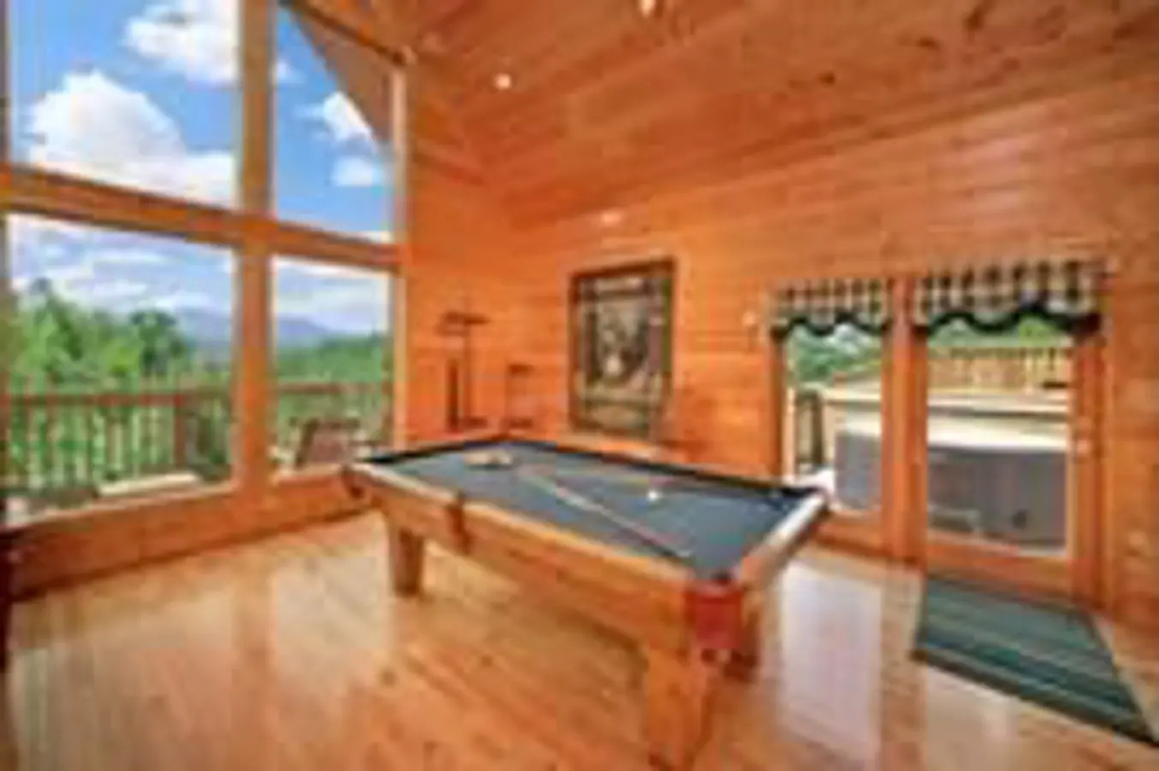 Knotty Pine Delight