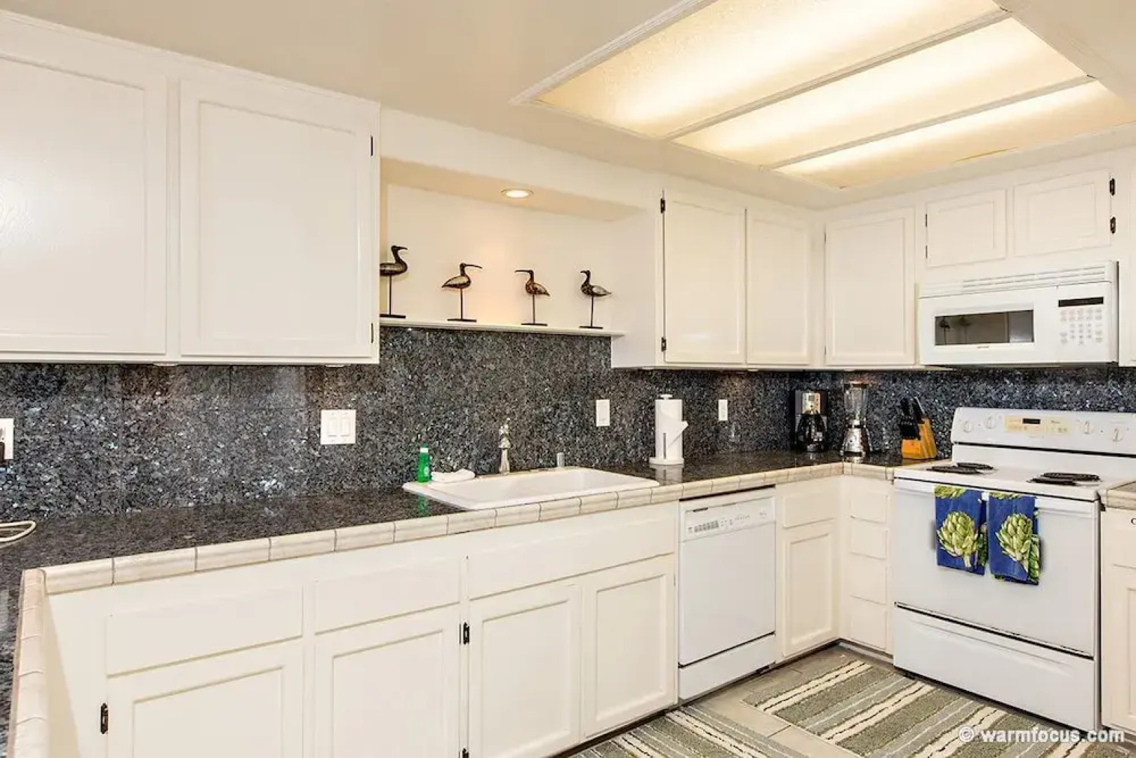 South Sierra Condominium #12076