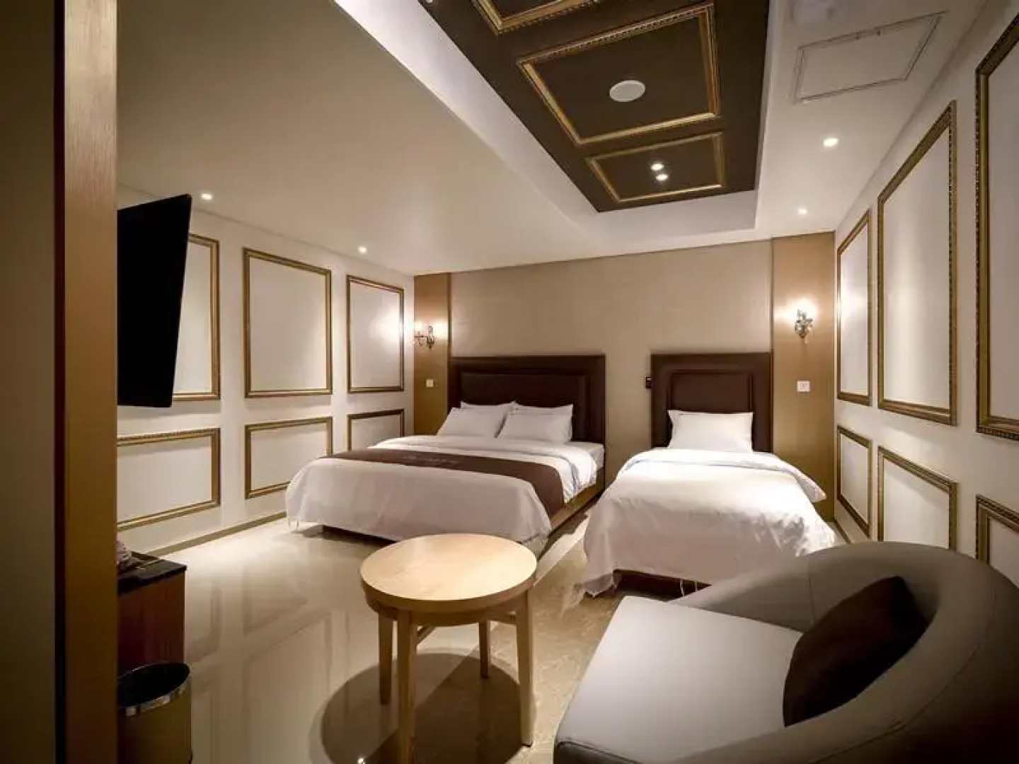 Gimpo Arisu Hotel