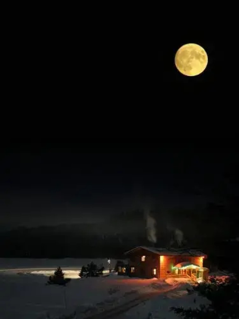 Yourtes et Huttes Du Lac Castor