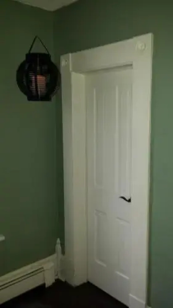 Yellowstone House of the Three Bears