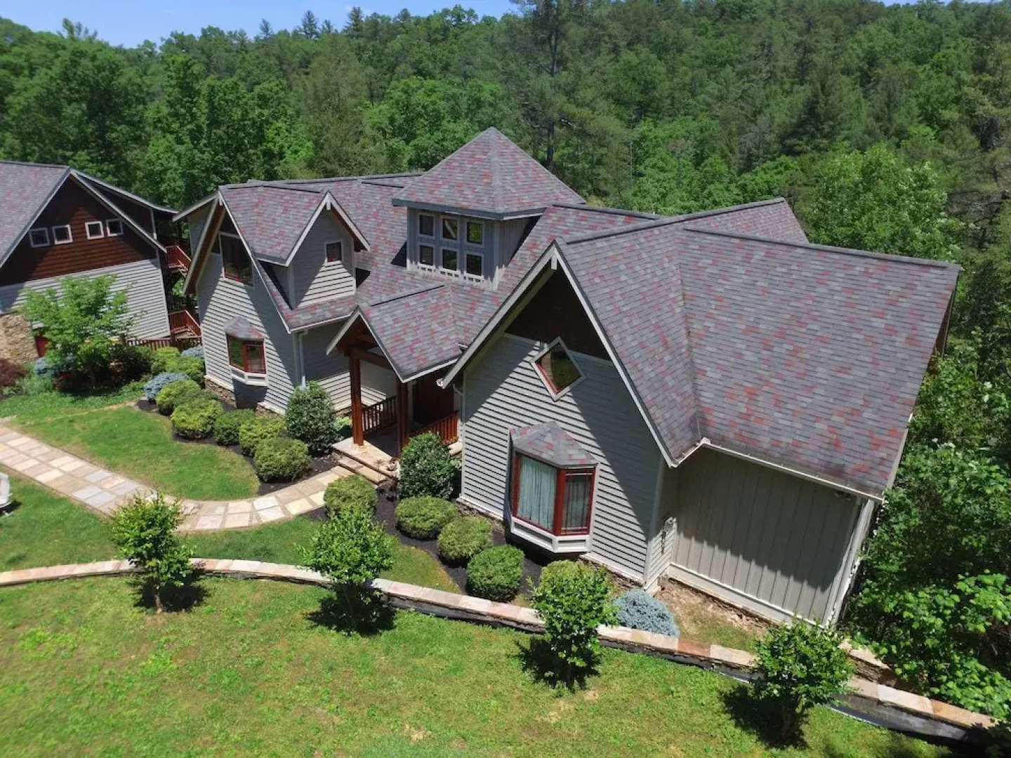 Birds Creek Mansion 650 - Six Bedroom Cabin