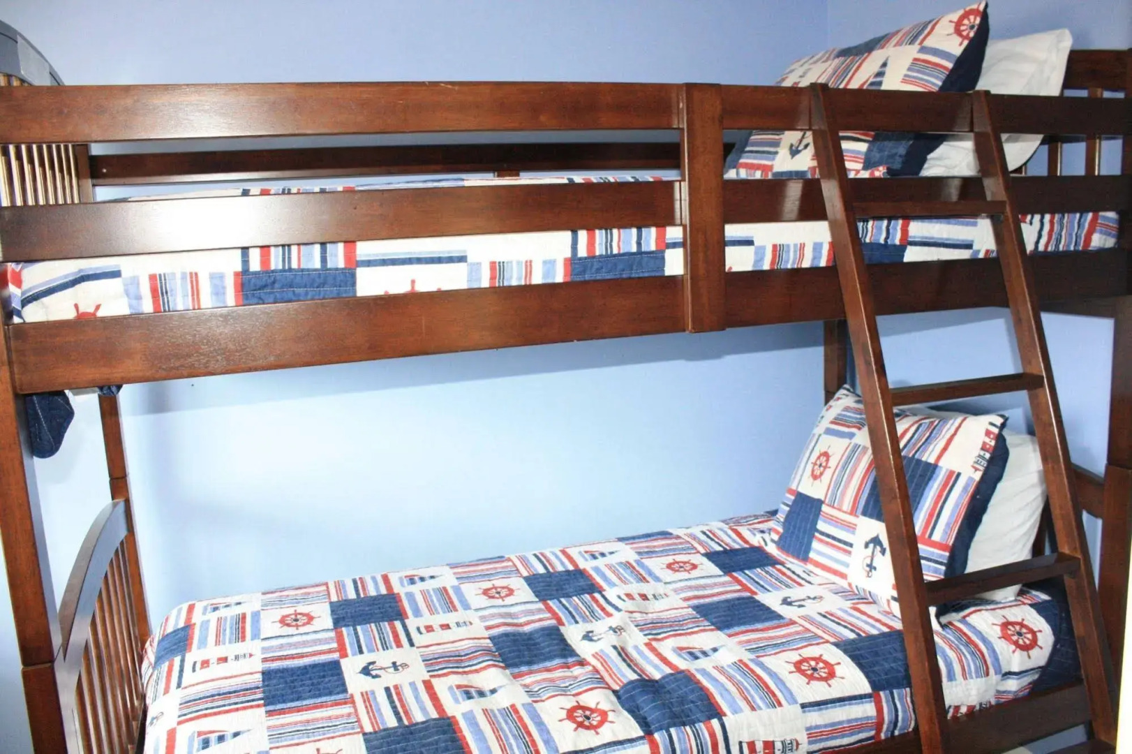 Sea Winds 101 3 Br condo by RedAwning