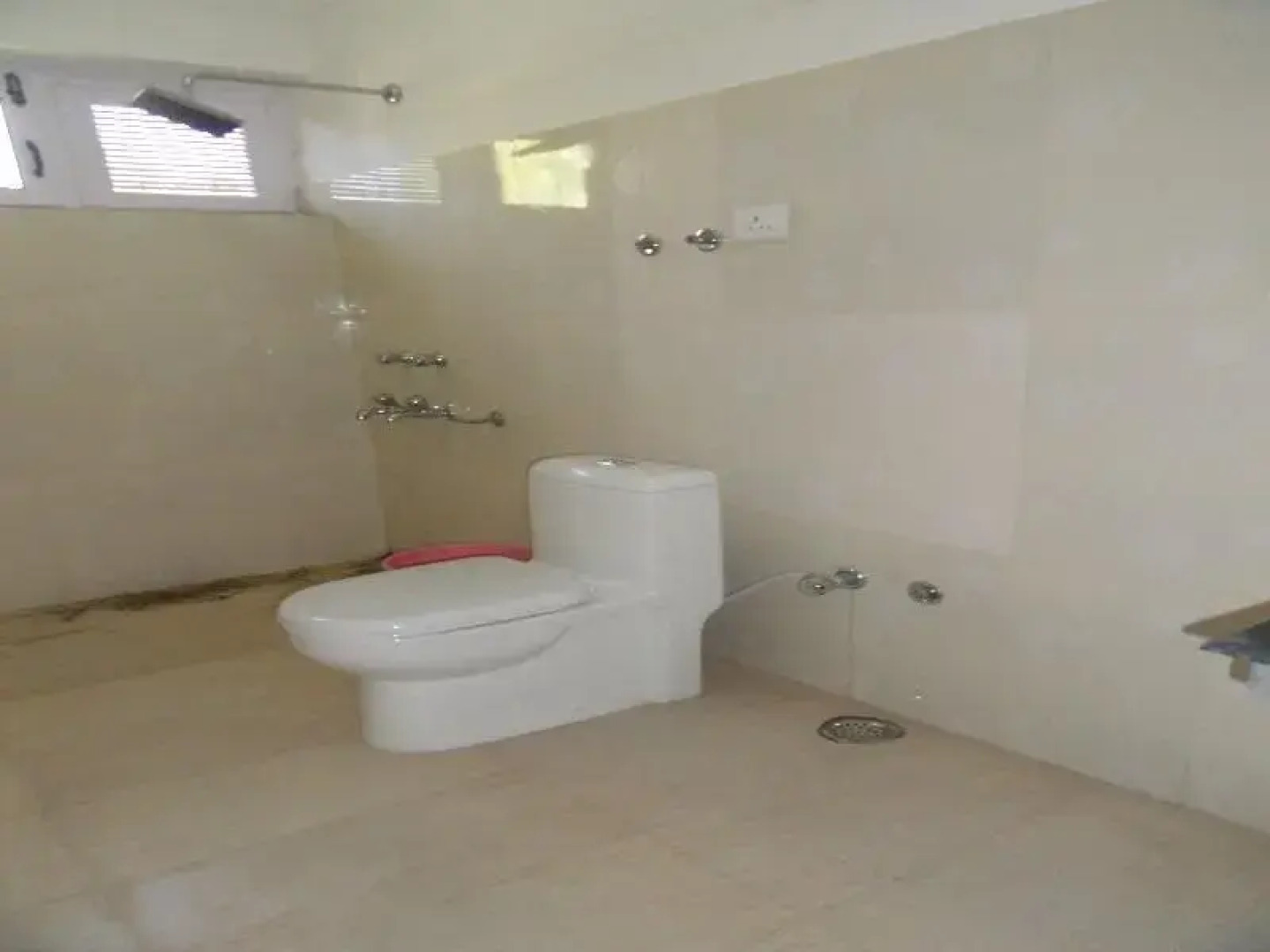 Hotel Nirvana Palace