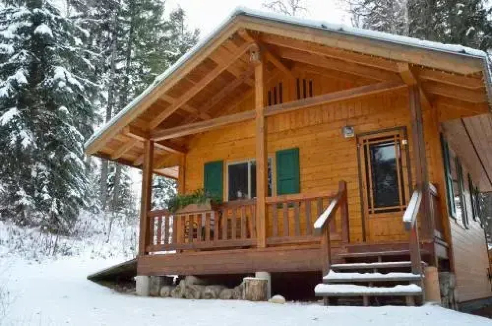 Hillside Lodge & Chalets