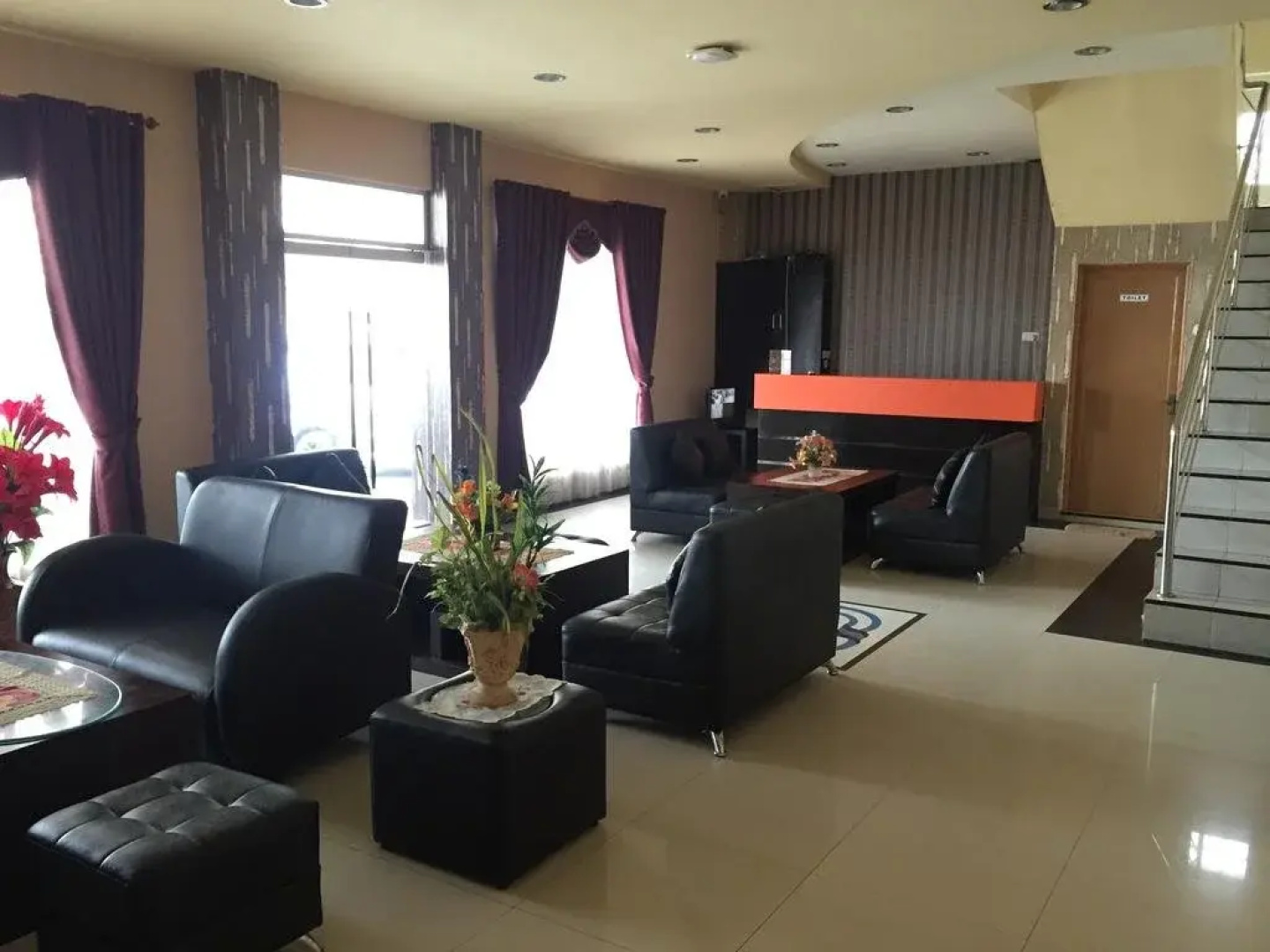 OYO 2255 Hotel Triantama