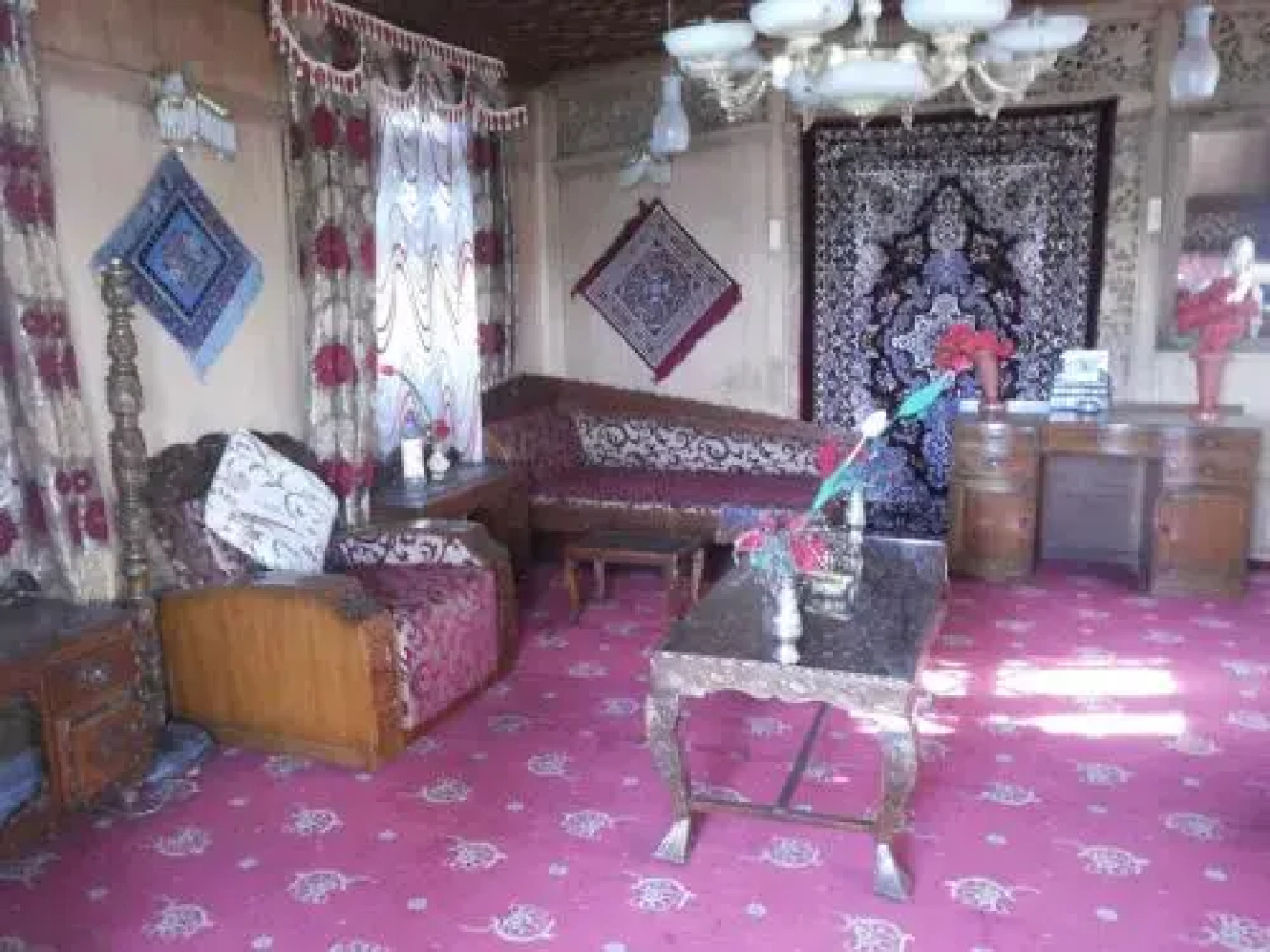 Moon Valley Houseboat