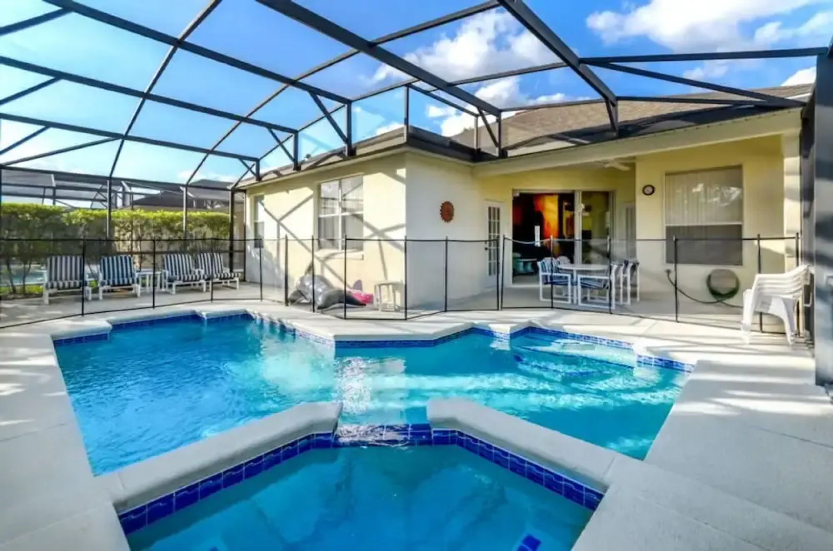 Calabay Parc at Tower Lake - 635 Copeland Drive