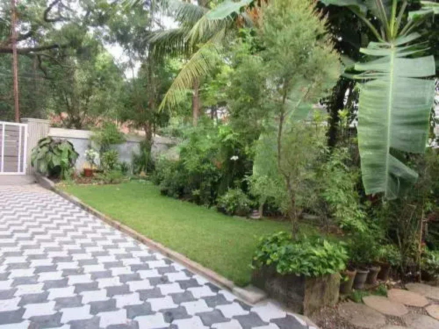Bay Mansion Homestay