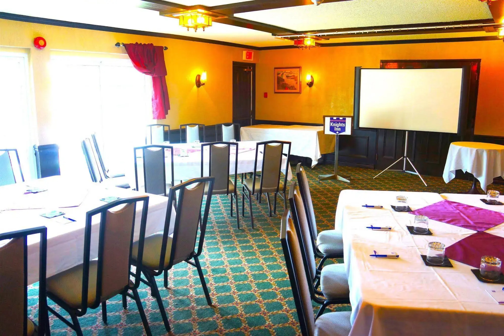 Knights Inn Harbour Resort Lagoon City Brechin