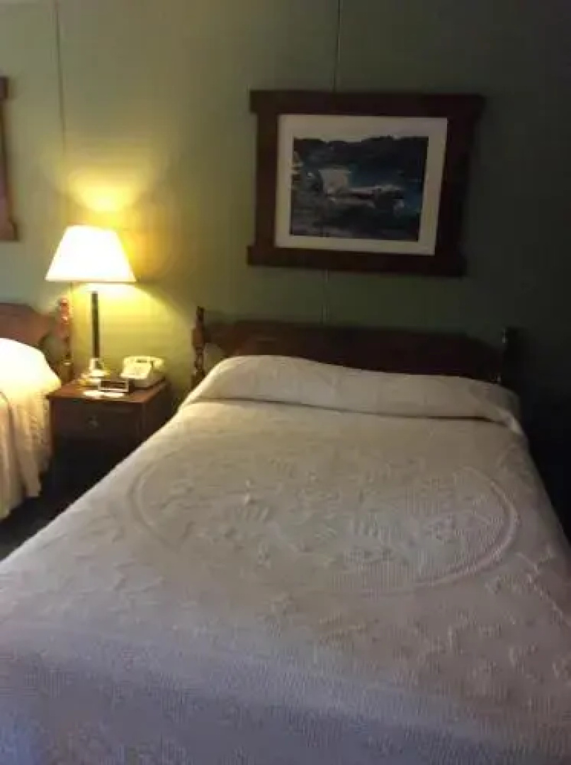 Seagate Motel