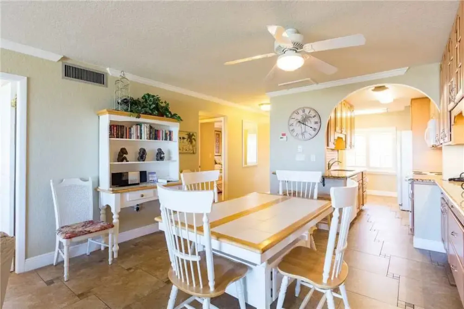 515 Madeira Norte Condo