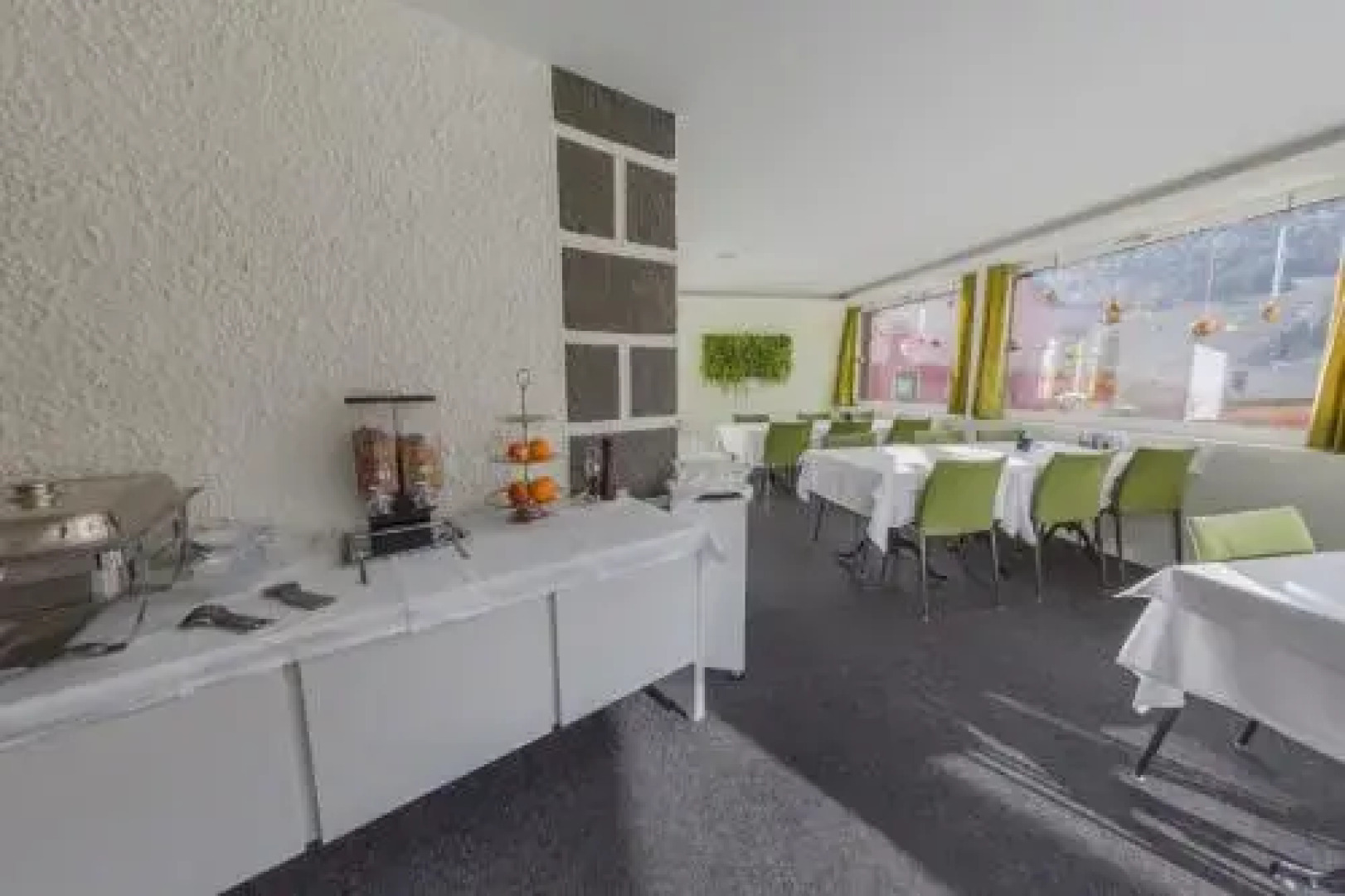 Hotel & Restaurant Vallatscha