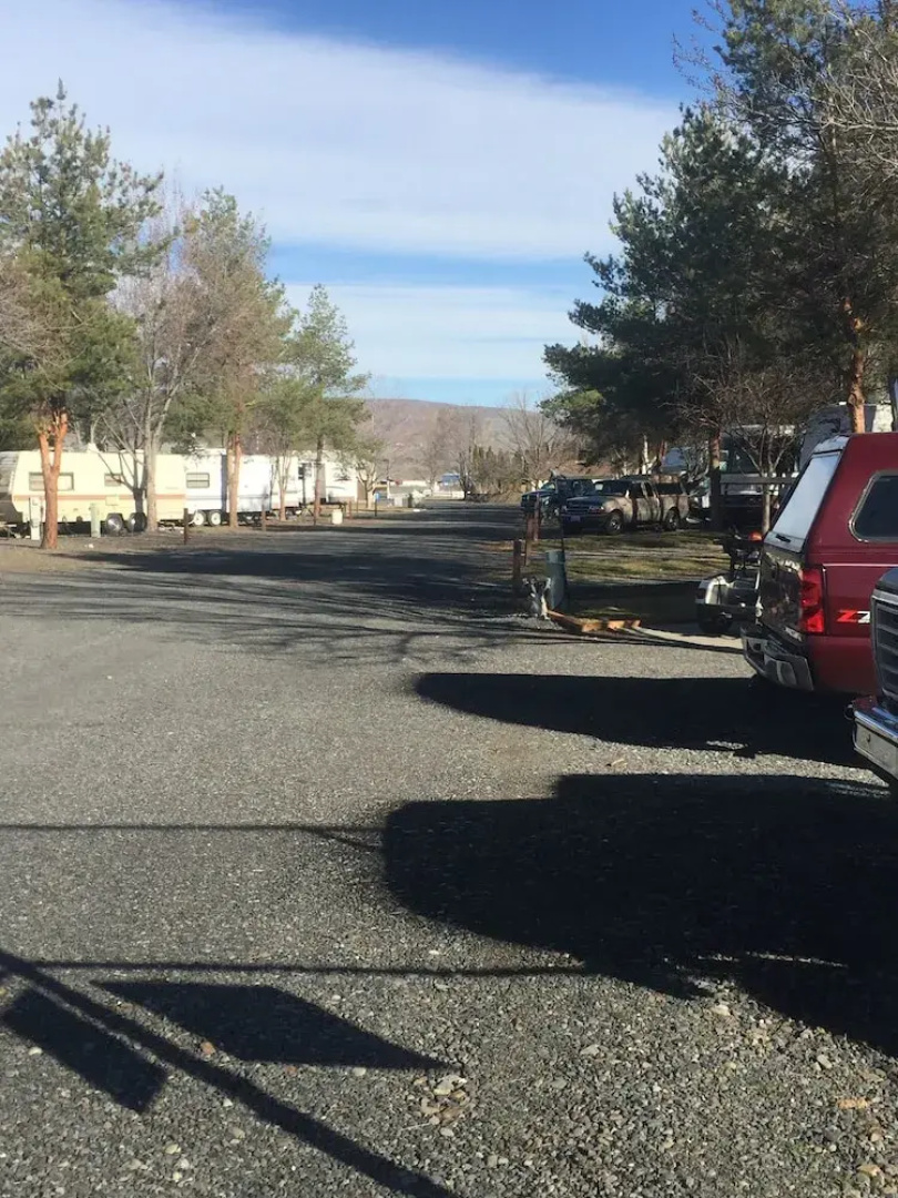 Sunny Springs Resort & Campground