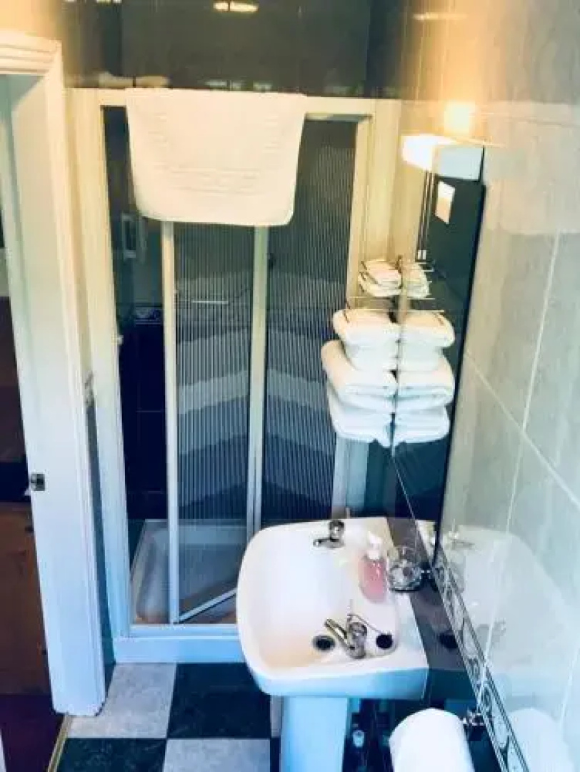 San Antonio Guesthouse