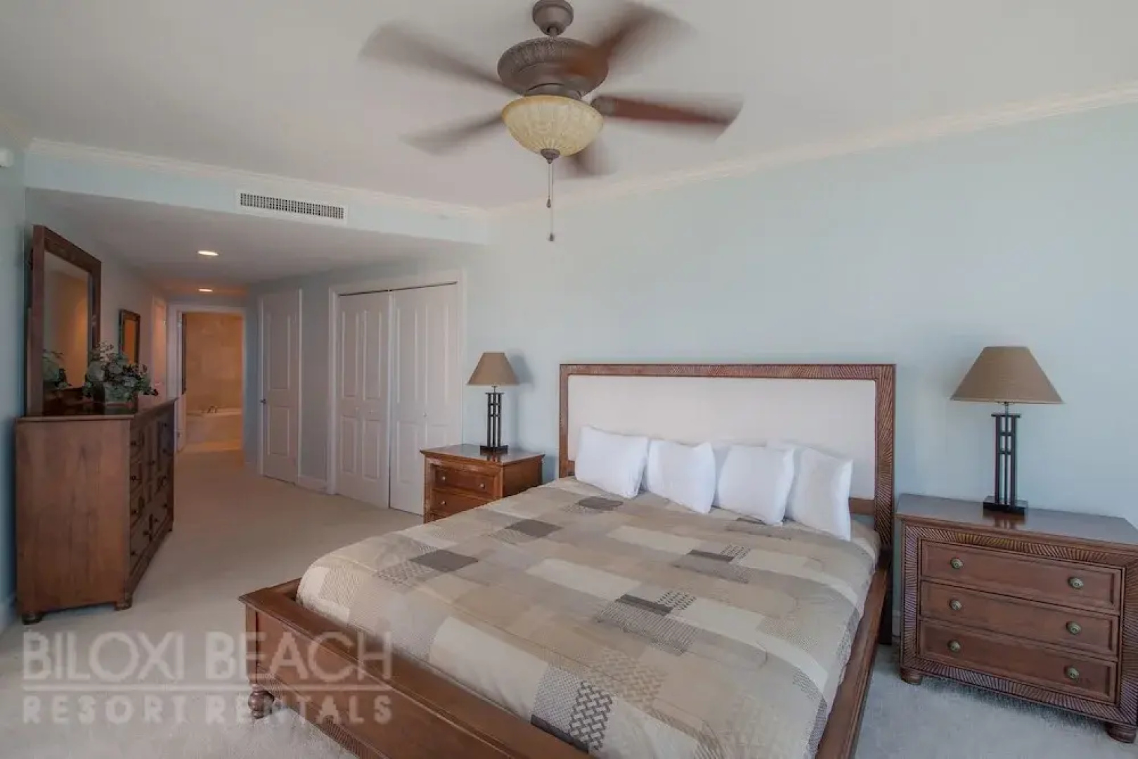 Sea Breeze 1007 Penthouse