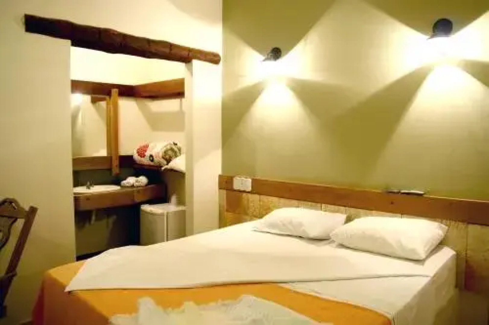 Salto Corumbá Camping Clube Hotel