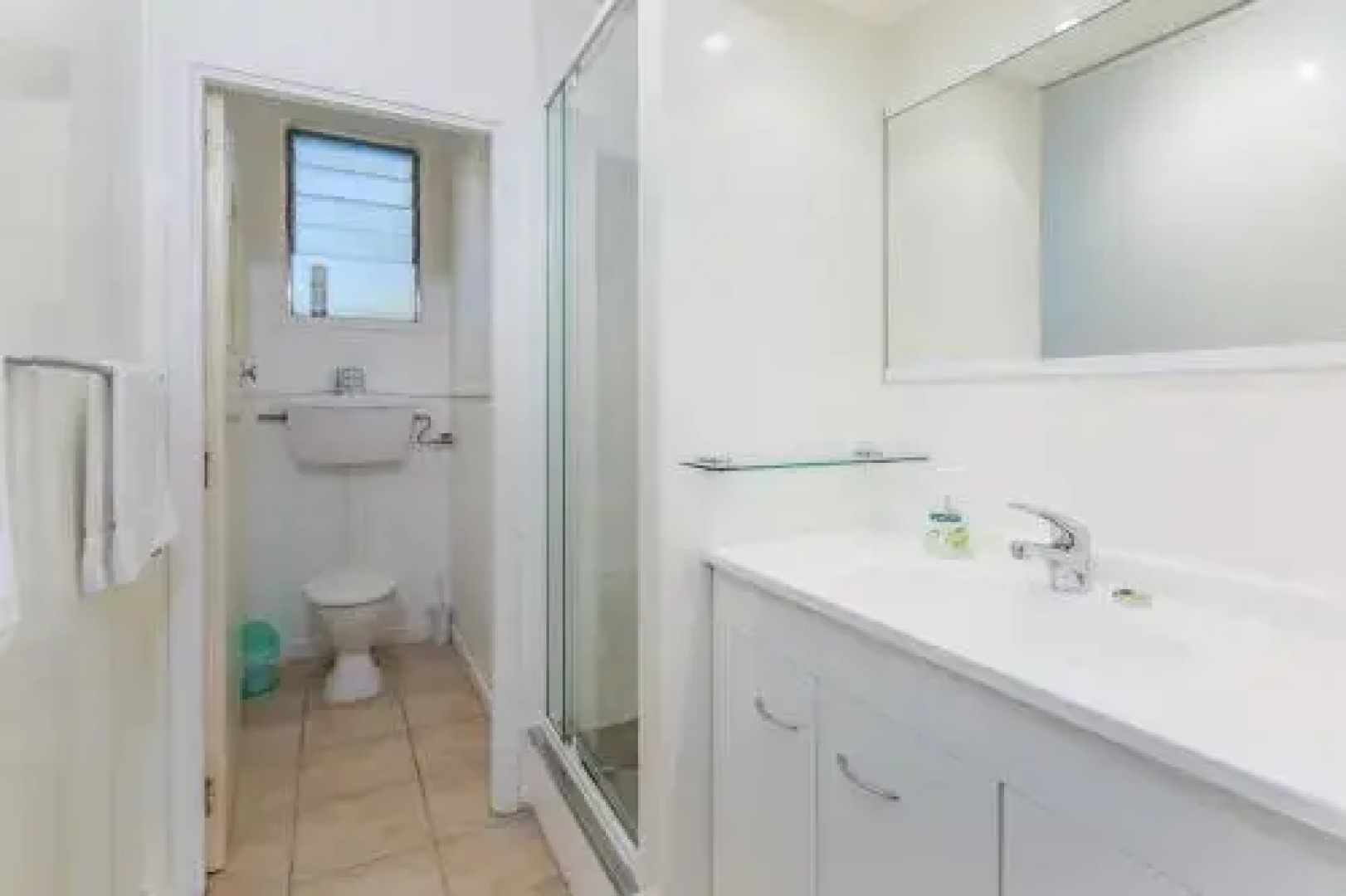 Bayswater Holiday Home