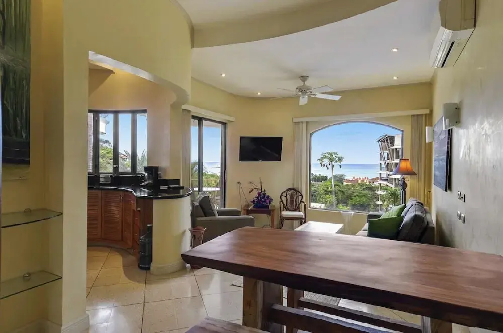 2BR Condo up in the hills of Tamarindo by RedAwning