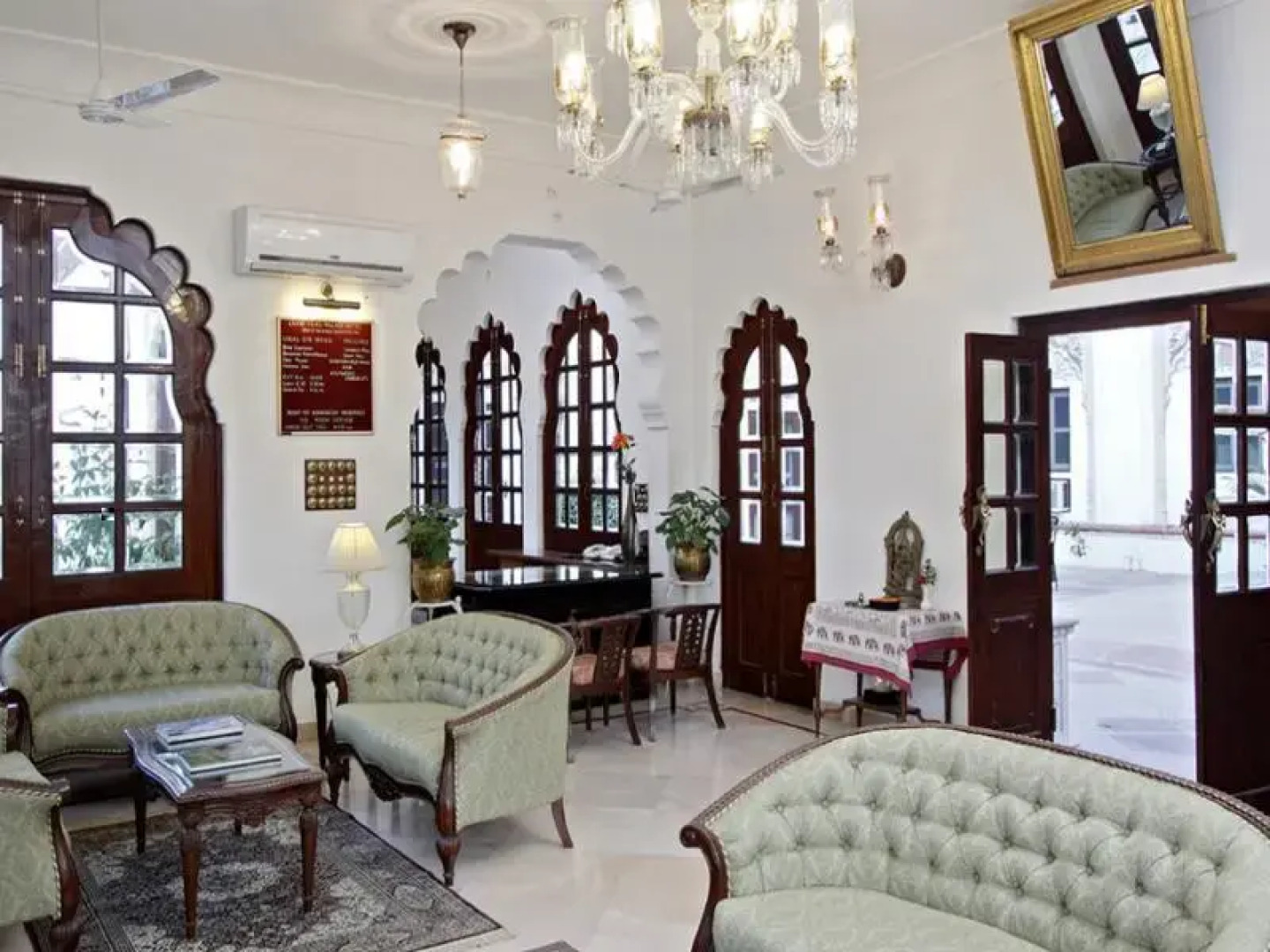 Laxmi Niwas Palace