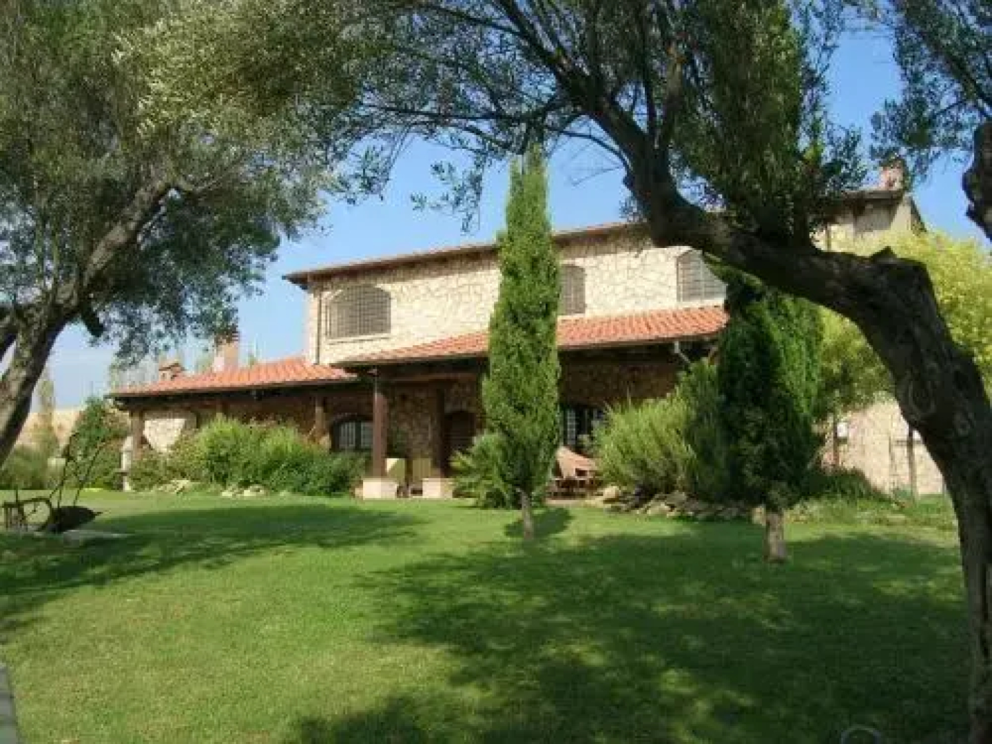 Casale Farnesiana B&B