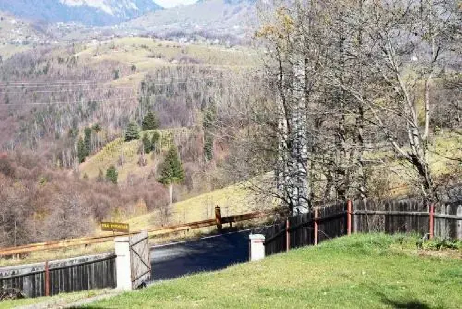 Pensiunea In deal La Lupi