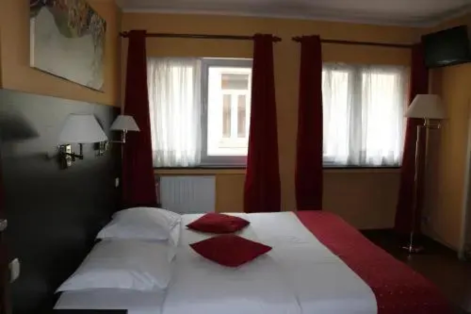 Hotel Duc De Bouillon