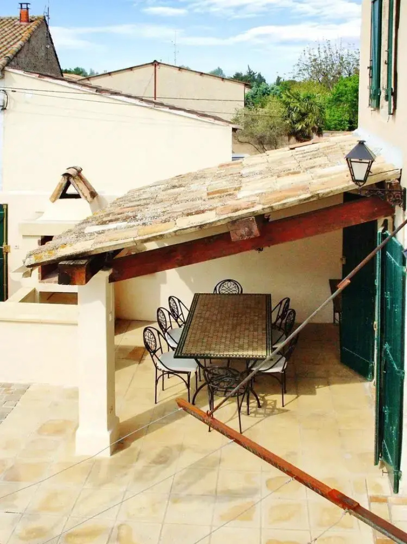 Holiday home Avenue Montmajour