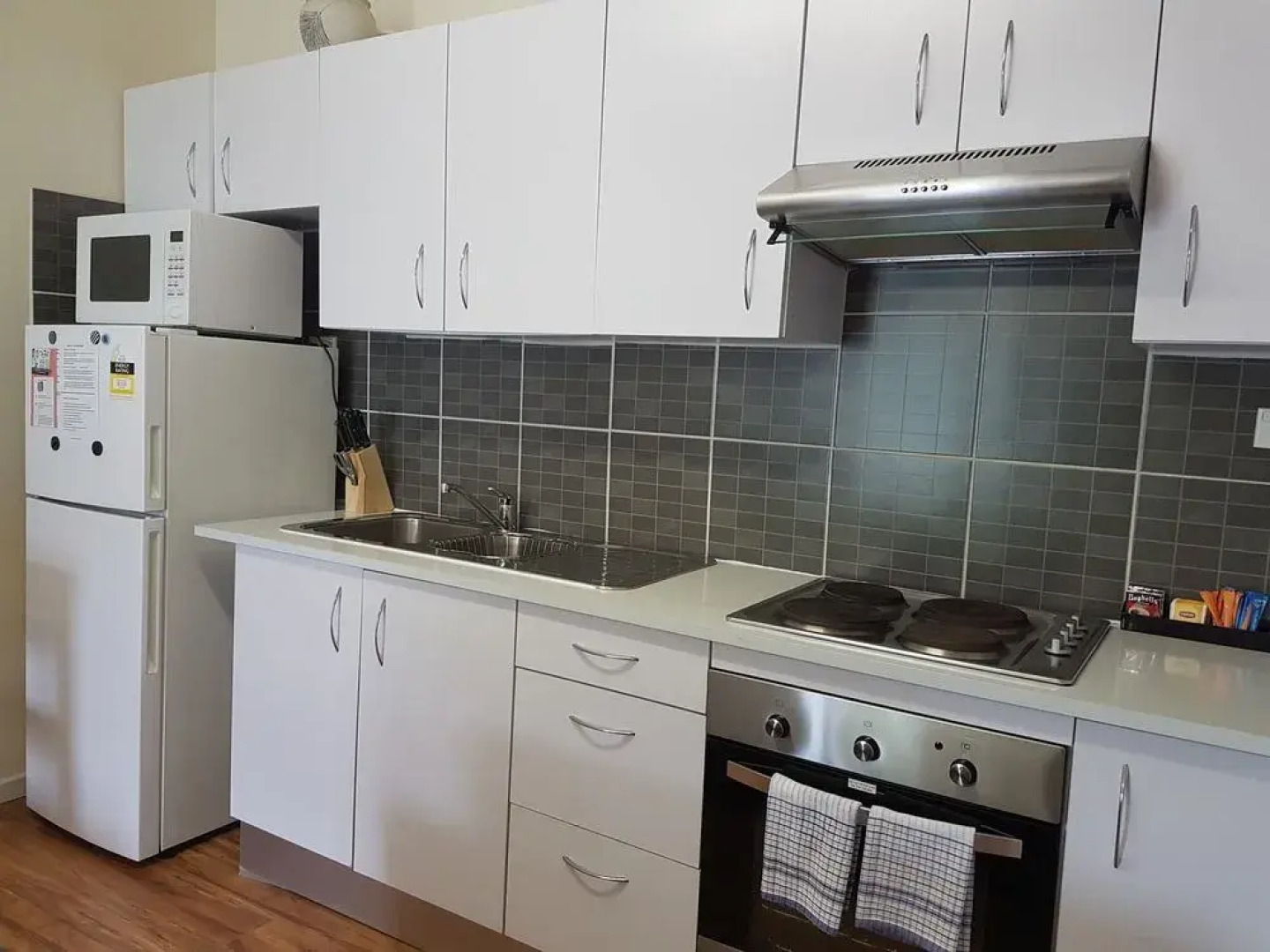 At the Beach Cottages