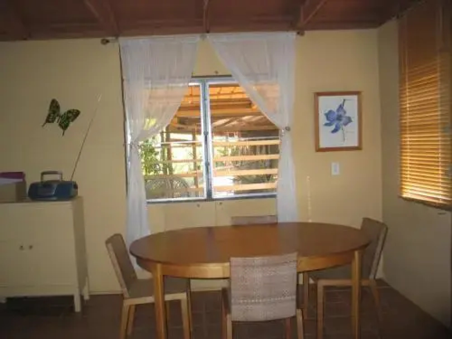 High Tide Guest House Cabanas