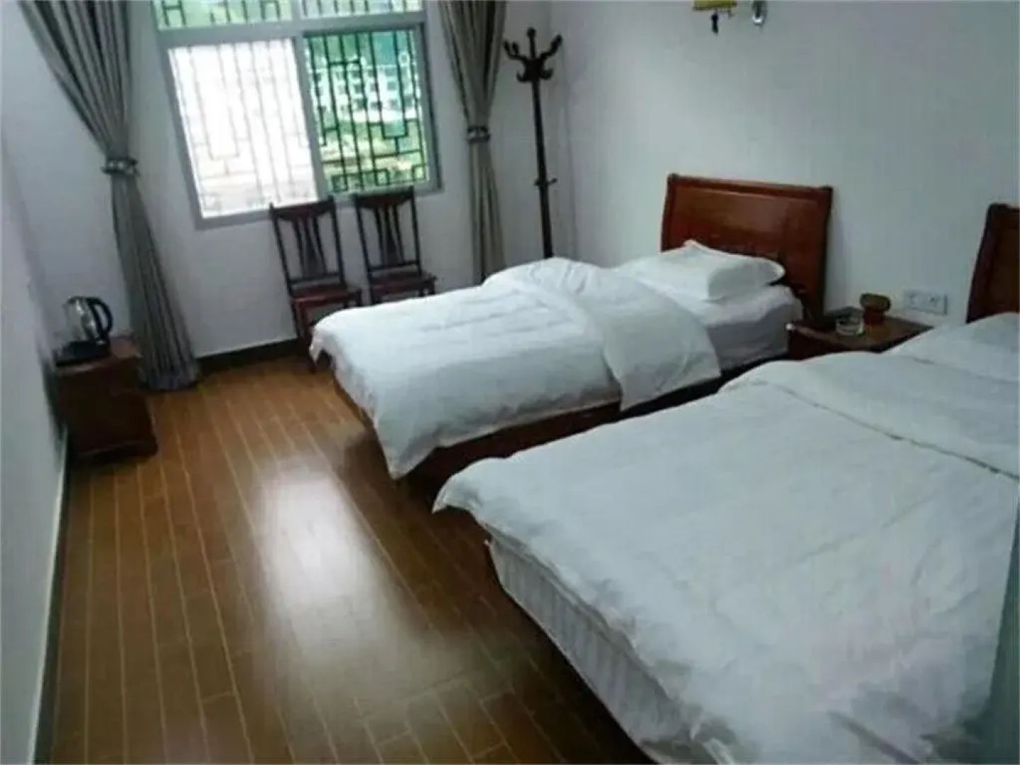 Nanjiang Xianjing Renjia Inn