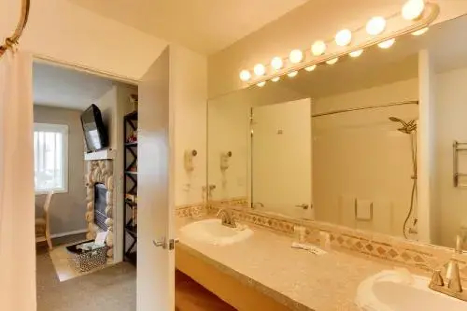 Sandals Inn | SPA Suite