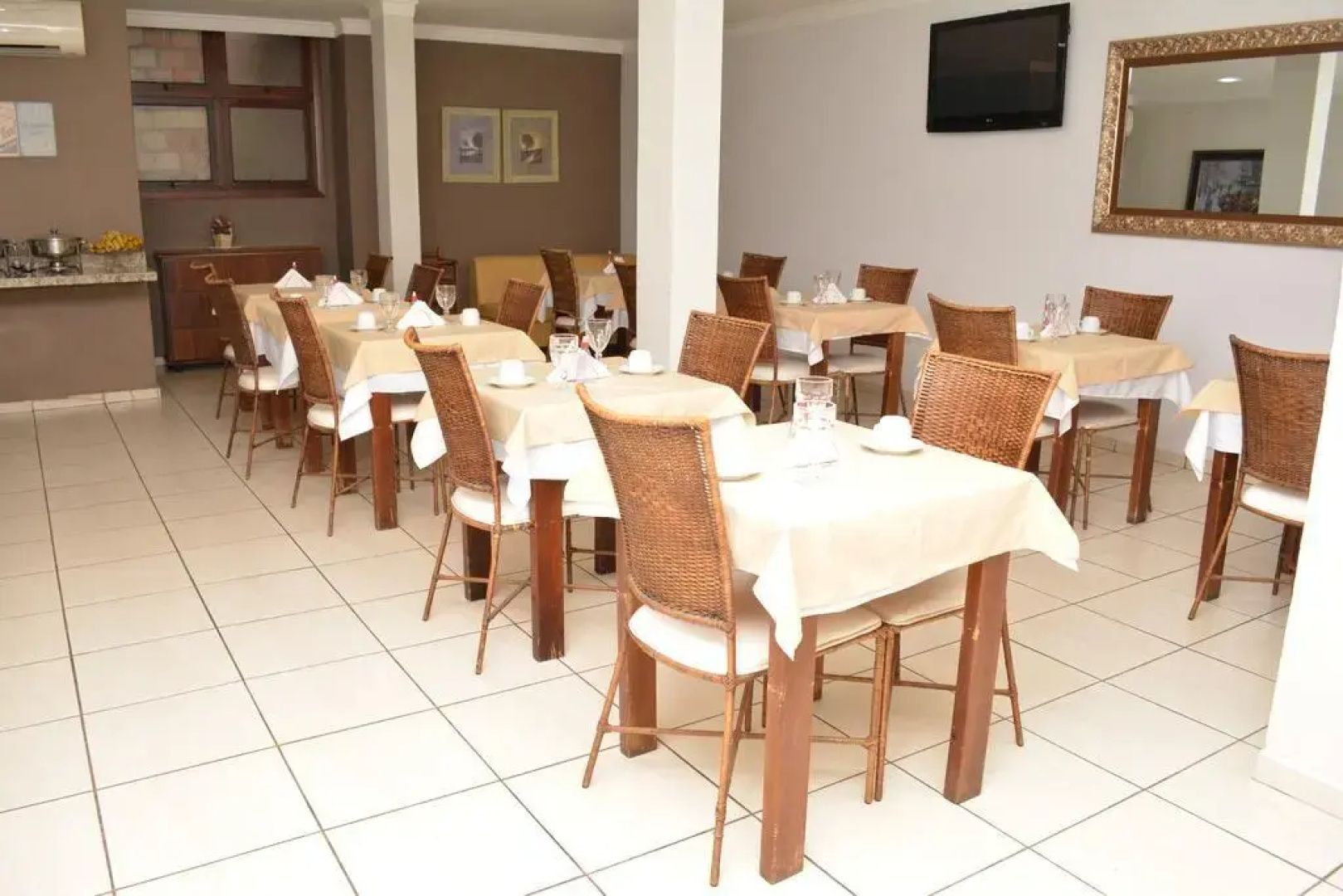 Hotel e Restaurante Canta Galo