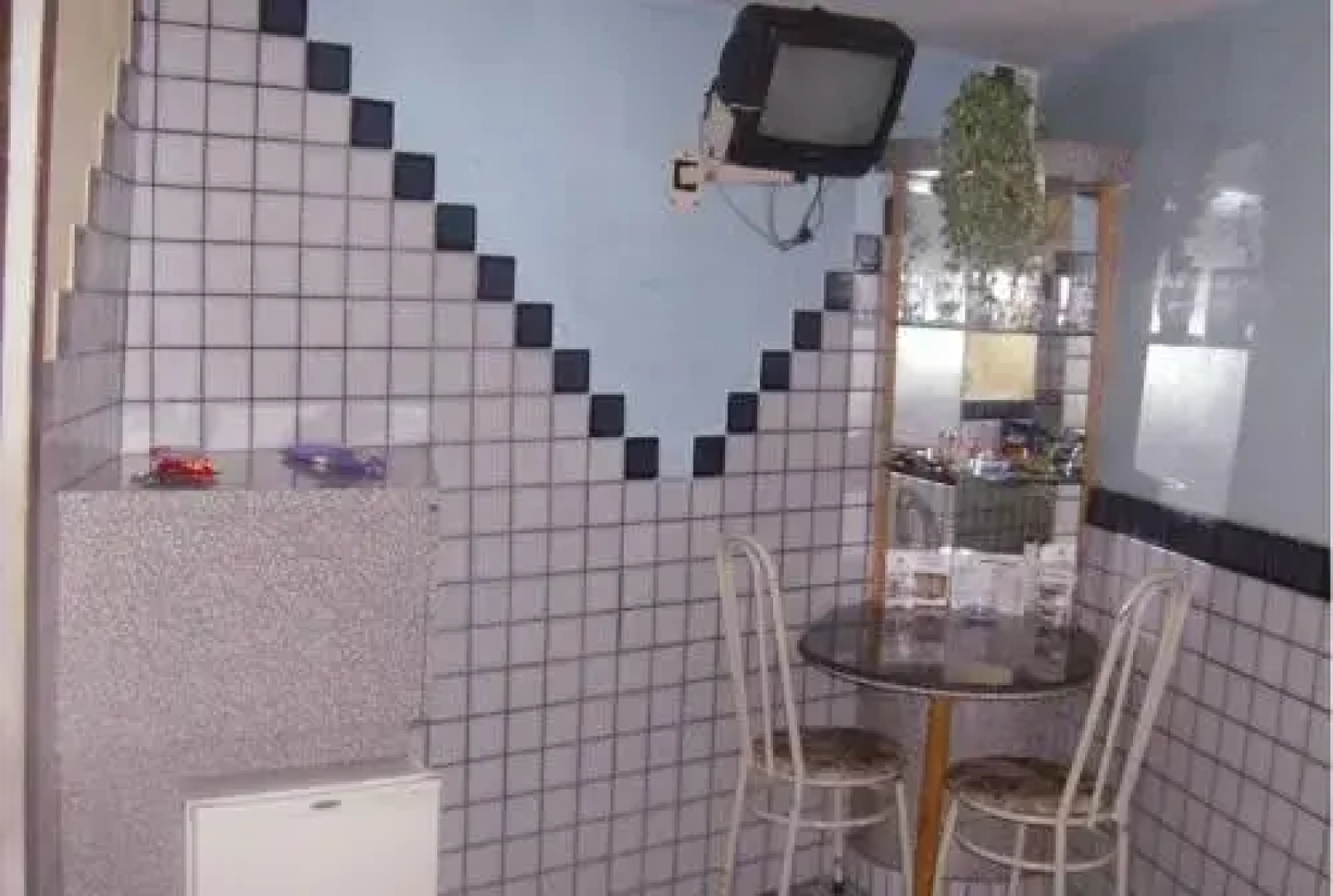 Motel Estoril (Только для взрослых)