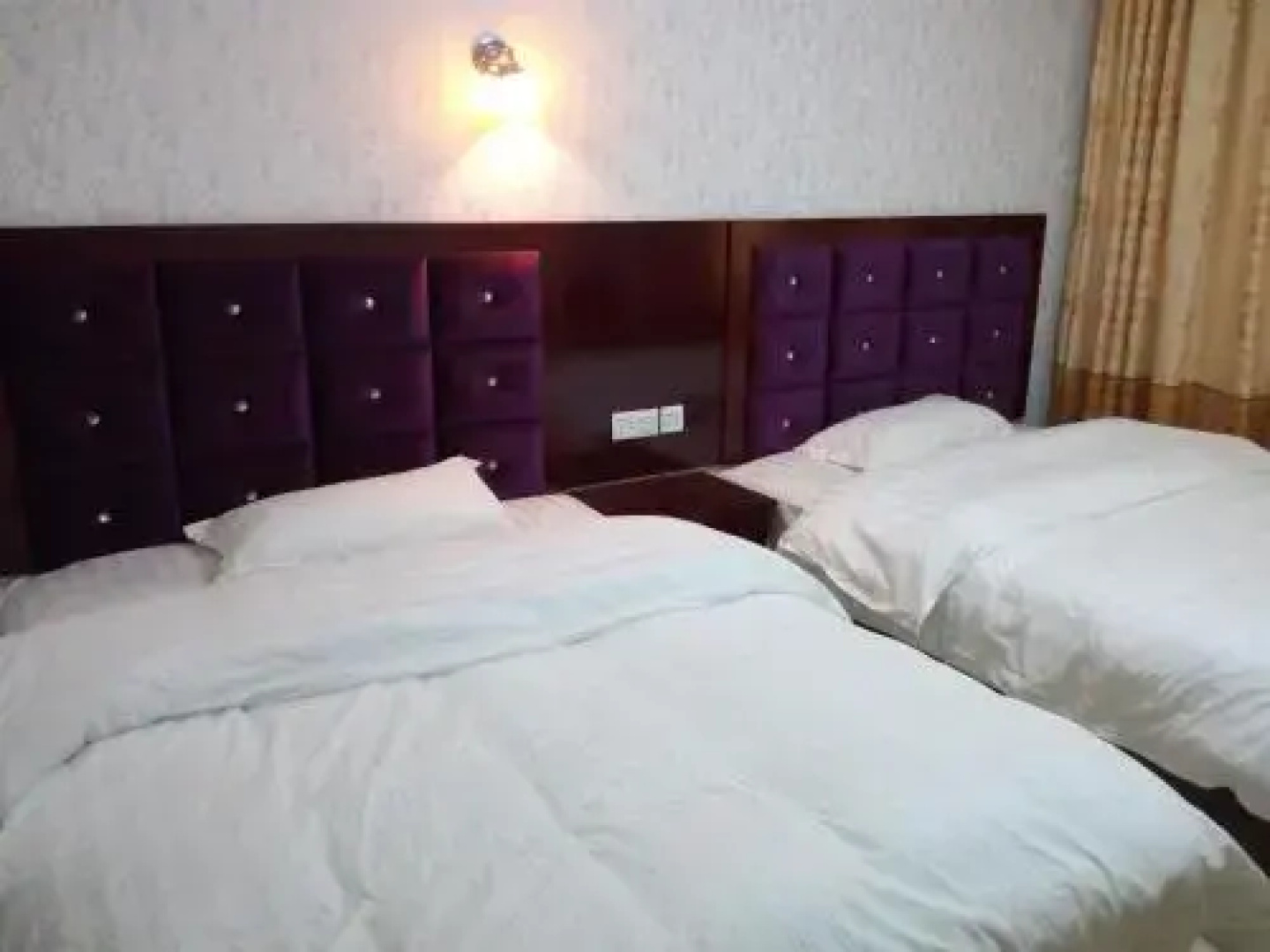 Hailuogou Friendship B&B