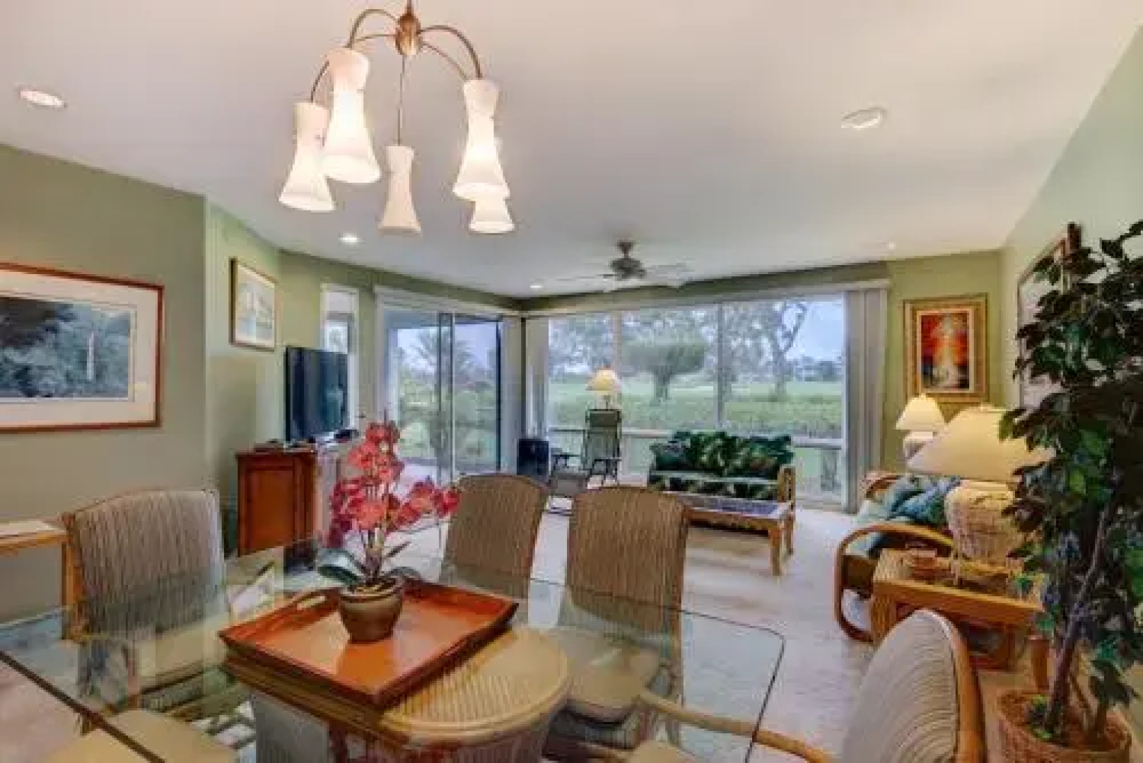 Emmalani Court 411