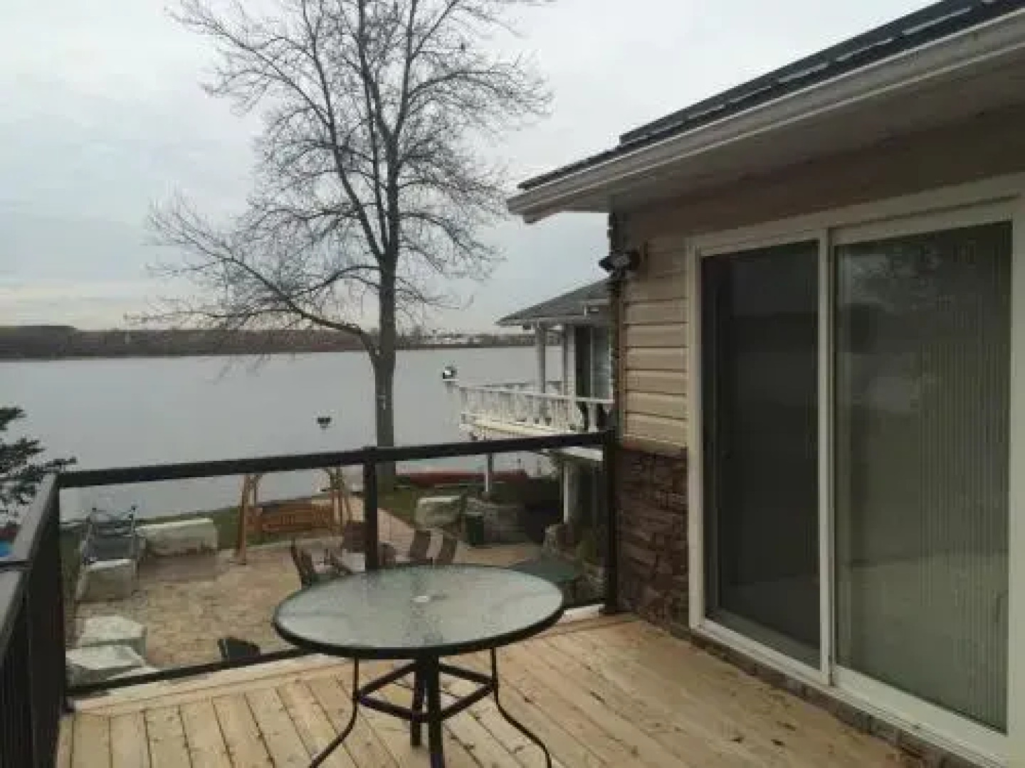 Victoria Harbour Cottages