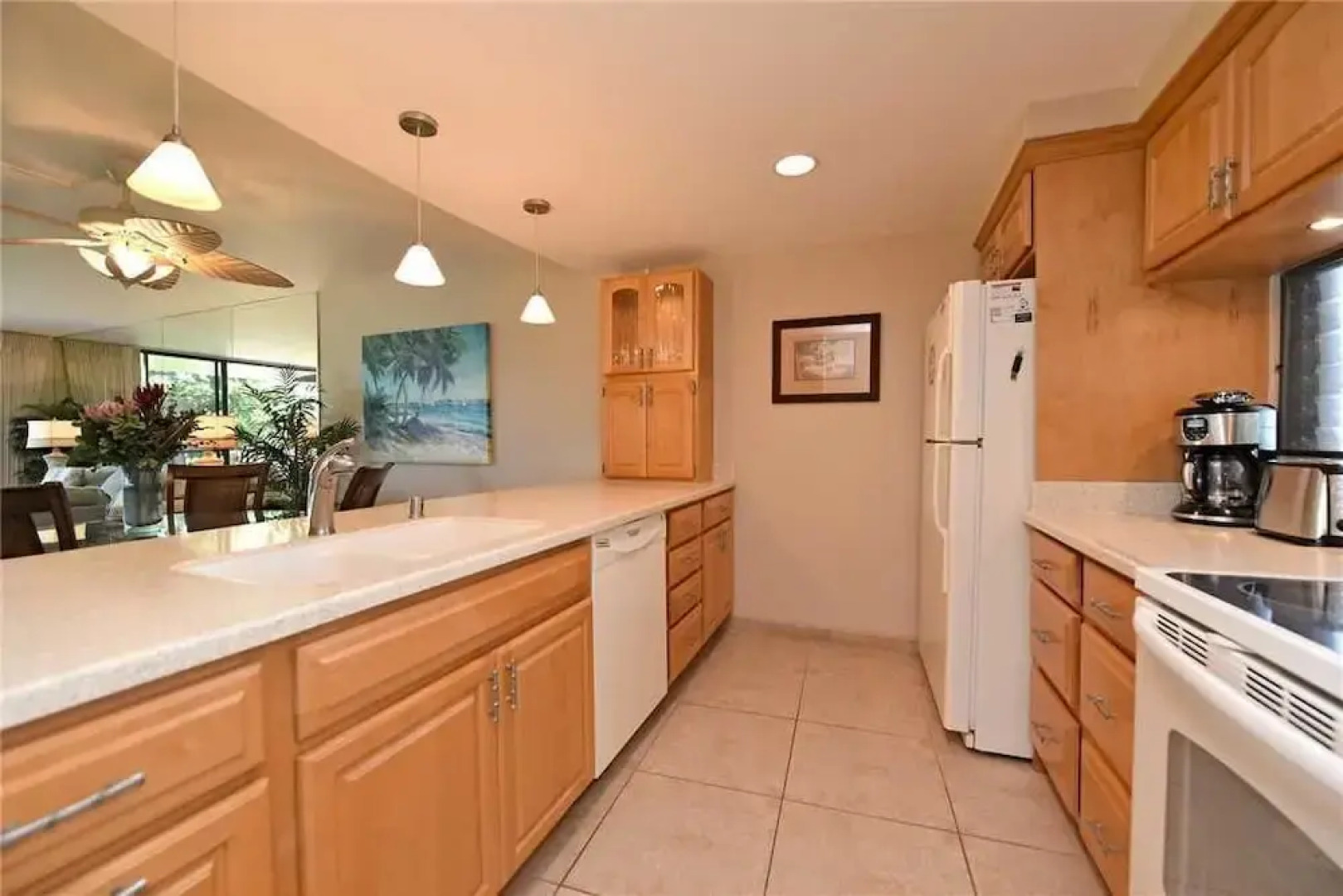 Paki Maui 224 by RedAwning