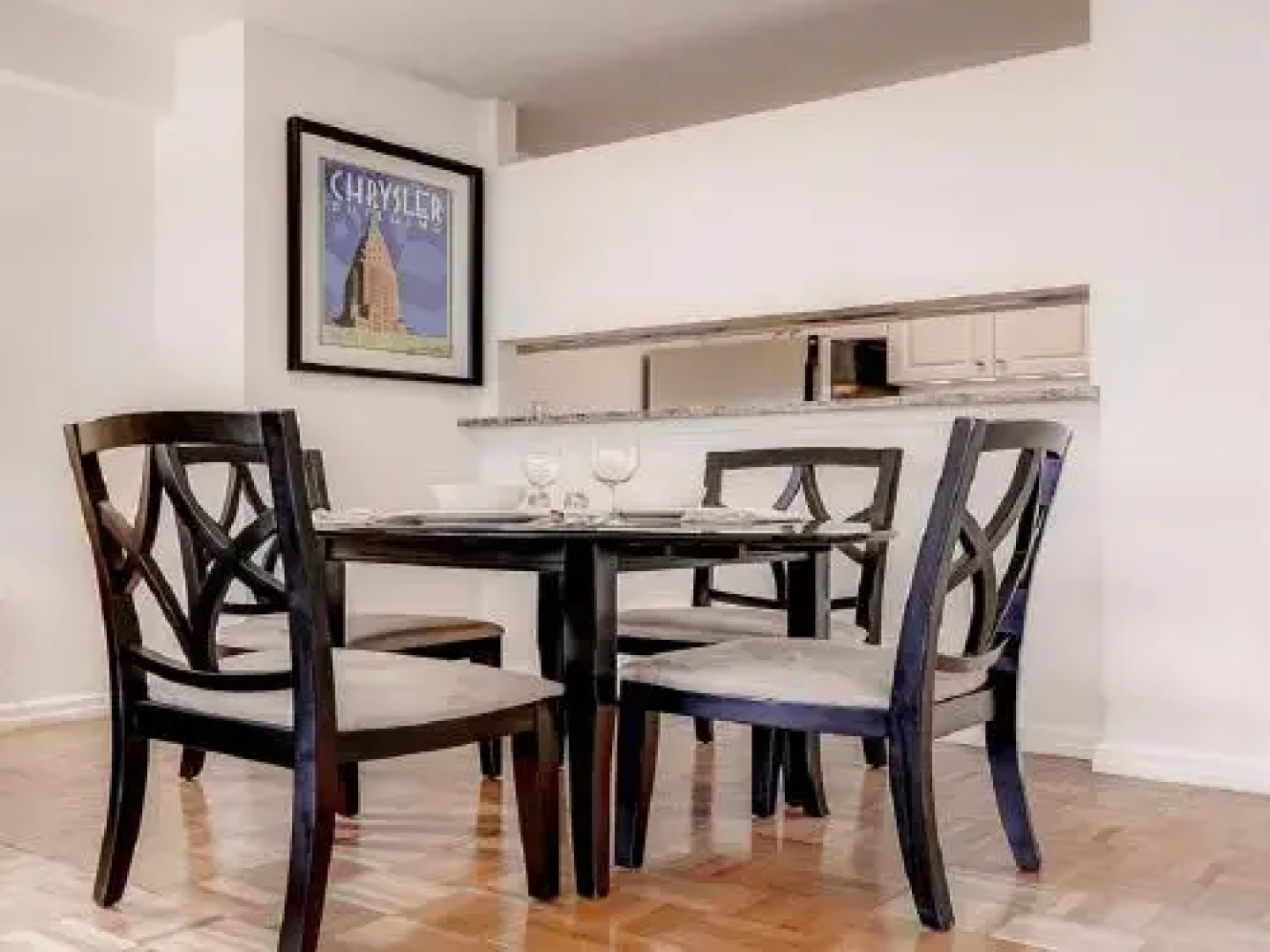 Global Luxury Suites At Symphony House
