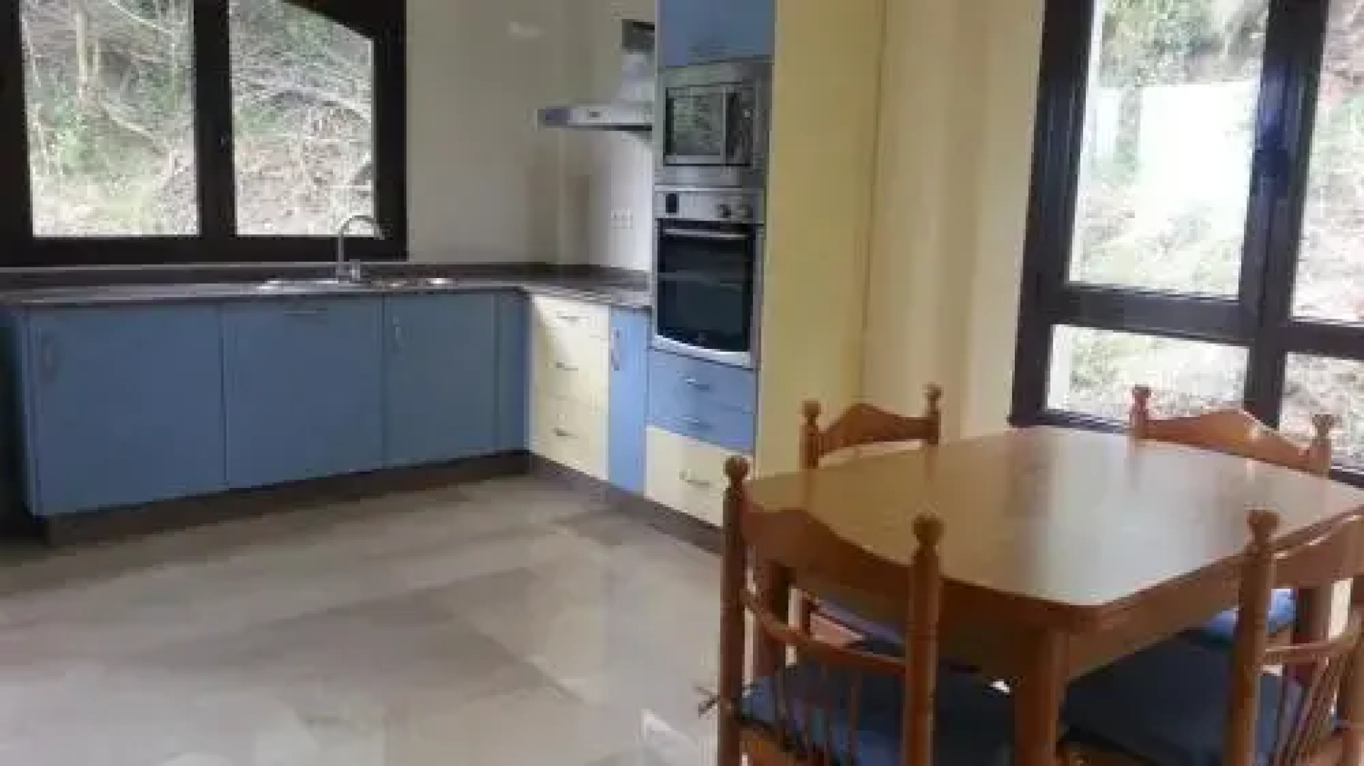 Select Real House