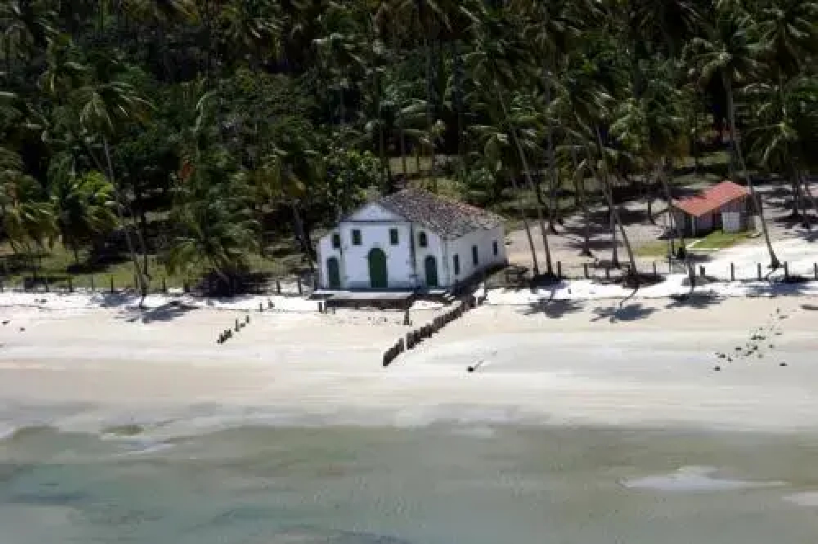 Praia Dos Carneiros Flat Hotel