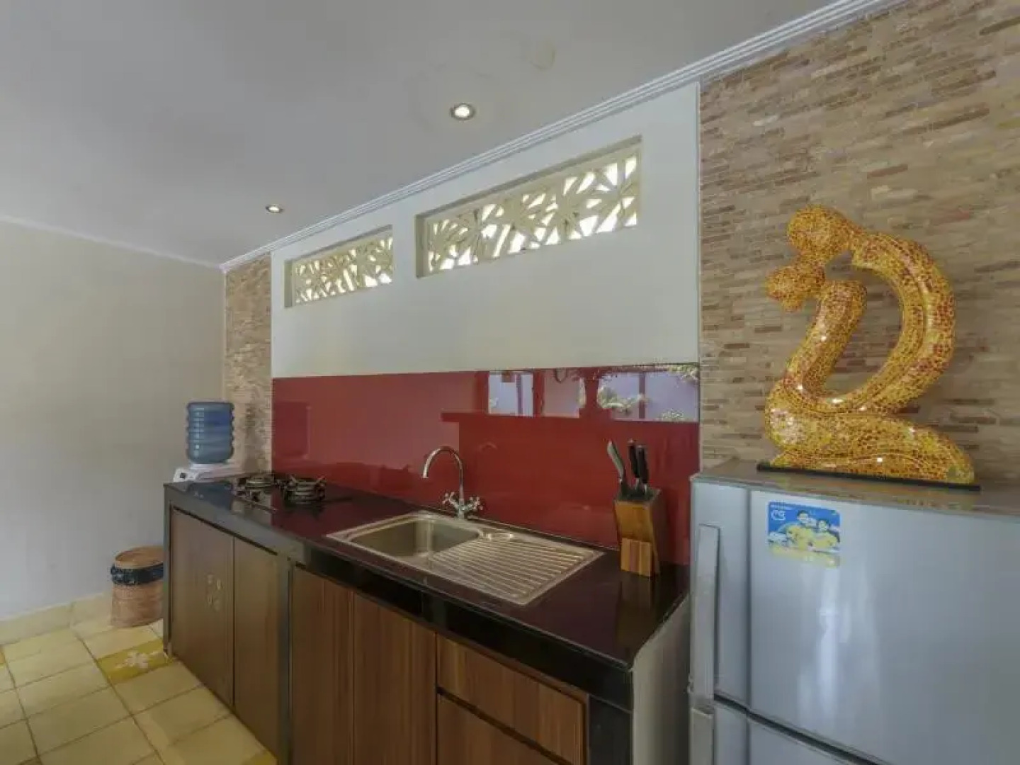 Elegant Private Villa, 3 BR, Seminyak With Staff