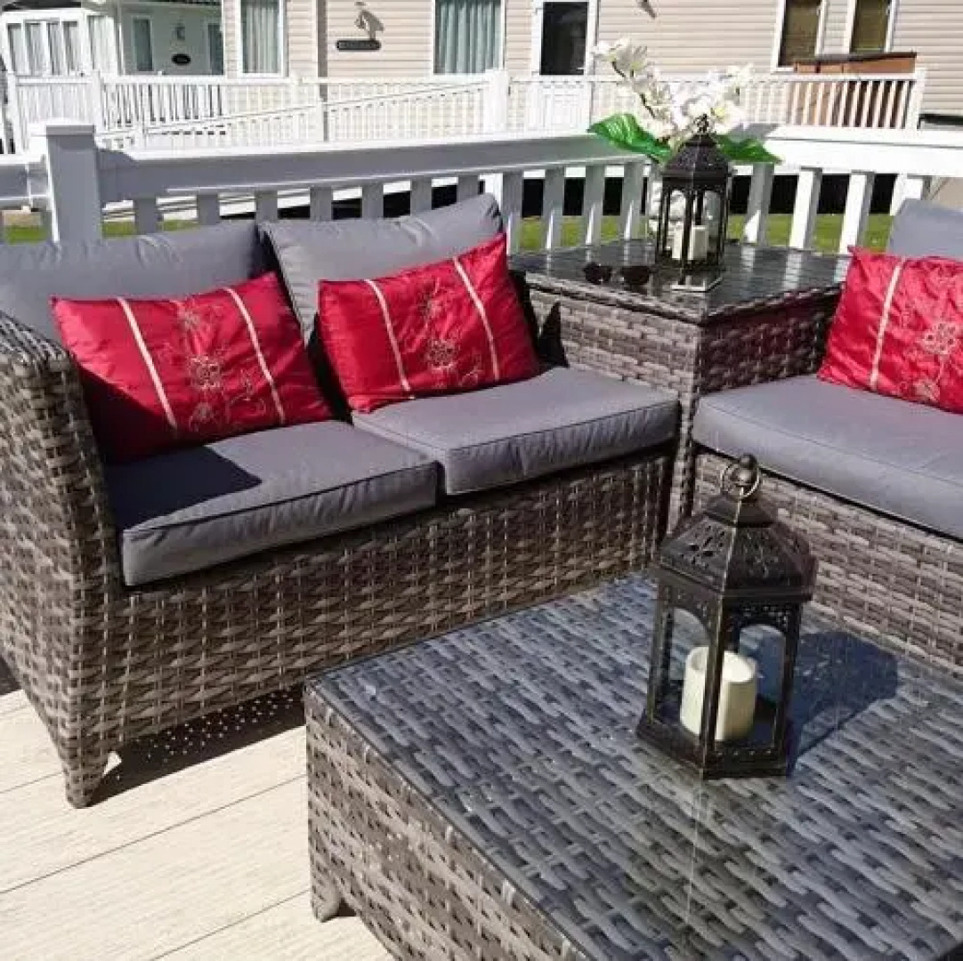 St. James 28 at Marton Mere