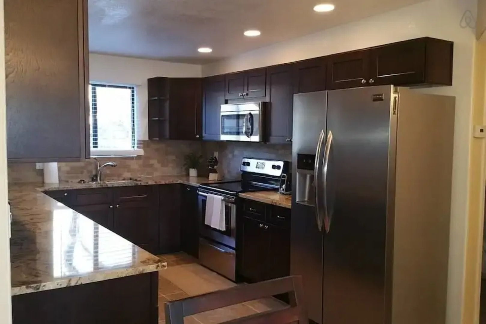 The Greens and Ventana Canyon 3115E