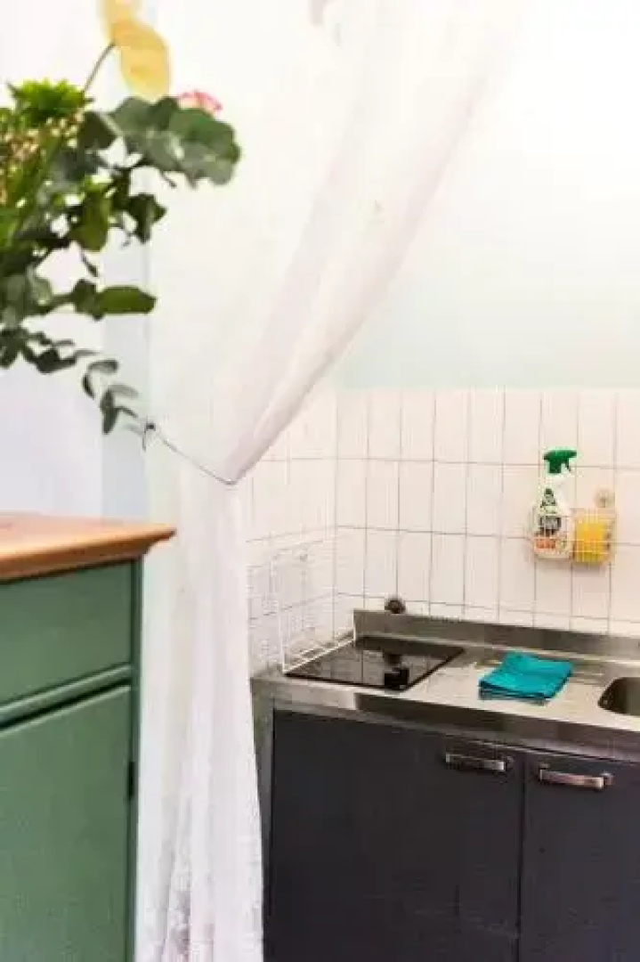 The One Roomed Guesthouse